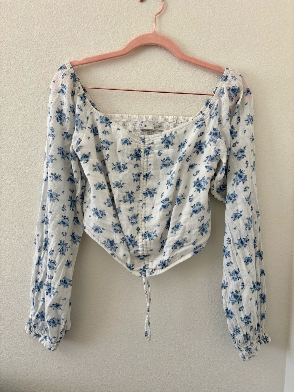 Hollister Floral Blouse Top - Picture 1 of 6